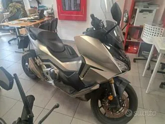 honda forza 750 2022 permuta garanzia finanziament