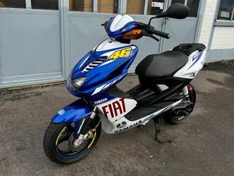 yamaha aerox 50 cc roller, top zustand!