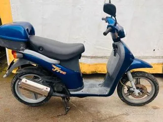 piaggio free 2tempi