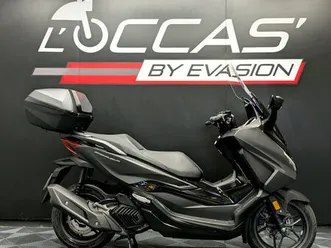 honda forza 125 top box à partir de 95e/mois forza125topbox forza 125topbox forza125 topbox