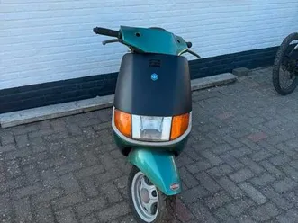 ② piaggio sfera a klasse