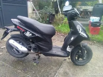 scooter typhoon