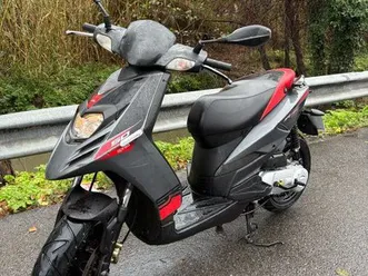 aprilia sr50 2t ct ok