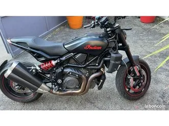 indian 1200 ftr noir mat 123 ch, sportser cruiser et à la fois sportive en parfaite état . bridable a2 sous garantie 35kw 35 kw a2