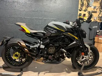 mv agusta dragster 800 rr