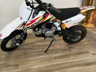 moto enfant 125ycf start comme neuves