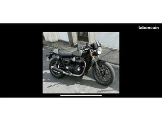 street cup triumph a2