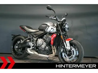 triumph trident 660 - 1.hand