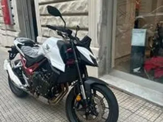 honda hornet 750 abs 2025 km zero 35 kw patente a2