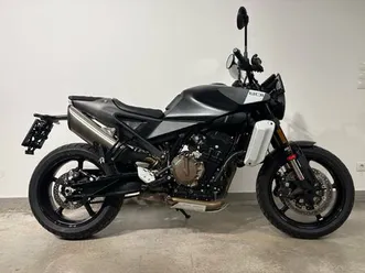 occasion husqvarna svartpilen 801