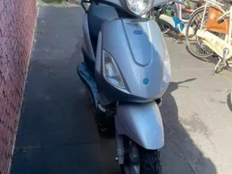 piaggio fly 2t - 2xxx km — scooters | piaggio — marktplaats