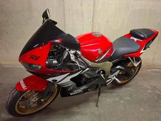 ② top yamaha r6 - tyres top - super sportief - top bike !!!