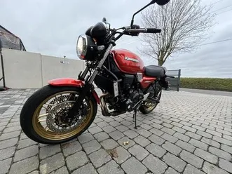 ② kawasaki z 650 rs - toute neuve