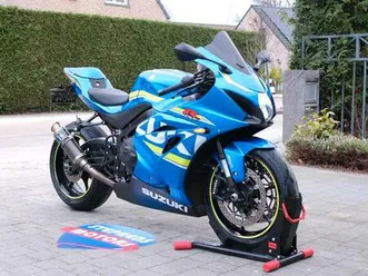 ② suzuki gsxr 1000