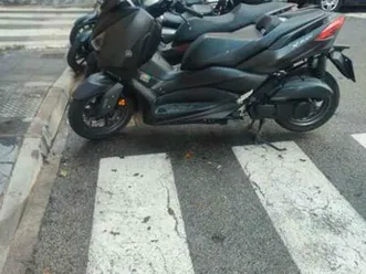 yamaha - x max 125 cc