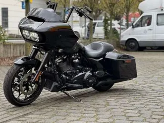 harley-davidson road glide