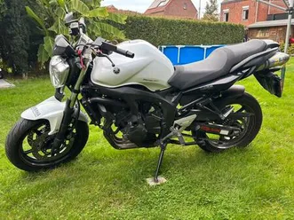 ② yamaha fz6