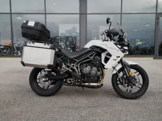 triumph tiger 800 xrx 2019 800 cm3 | moto trail | 28 104 km | blanc | 25480 ecole valentin