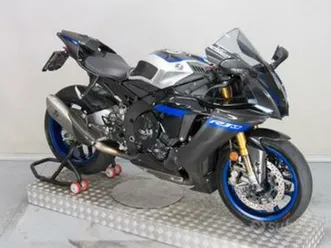 yamaha yzf-r1m n. 1419 akrapovic