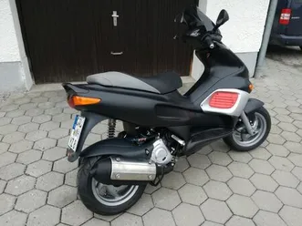 gilera runner 180