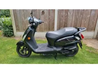 te koop sym fiddle 2. zwart glans bj 2022 1e eigenaar. — scooters | sym — marktplaats
