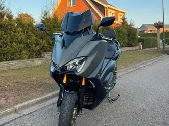 ② yamaha tmax 560 techmax full options akra/bcd