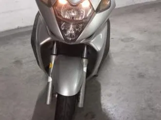 honda - silver wing 600