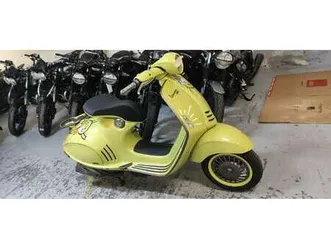 vespa 946 bunny verde