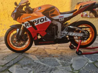honda cbr 600 rr repsol