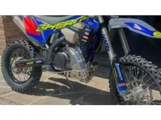 300 se racing (2022)