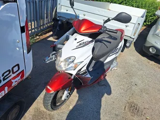 yamaha jog 50cm швейцария →