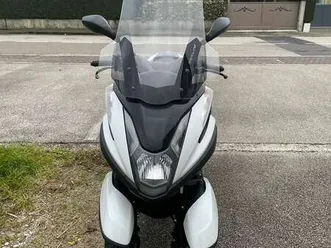 yamaha tricity 125 bianco