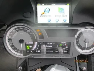 2-moto-bmw-k1600-bagger