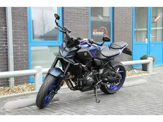 yamaha mt-07 blauw