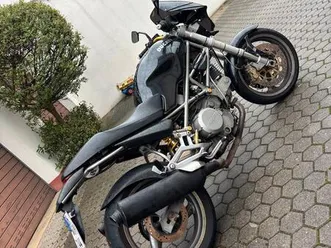 ducati monster 750 schwarz