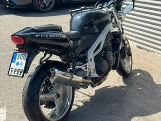 triumph speed triple 955i