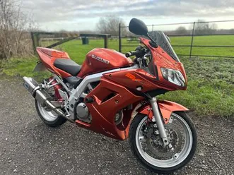suzuki sv650s super sports petrol manual (72 ps) 645 cc