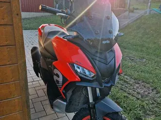 aprilia sr125