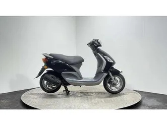 piaggio fly 2009 17k running project bike scooter 50 cc 4t learner