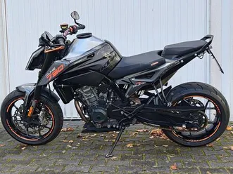 ktm duke 790