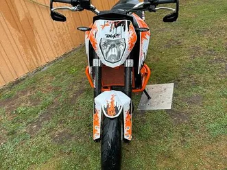ktm duke 690