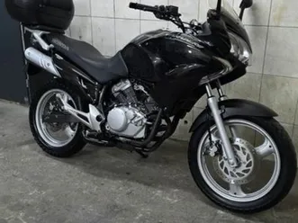 honda varadero 125 xl kufer lift ladna shadow cbf cbr wr kat b. 2011.r bielsko-biala