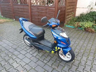 suzuki katana ay50 50 ccm roller