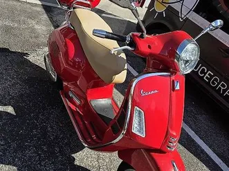piaggio vespa gts 125