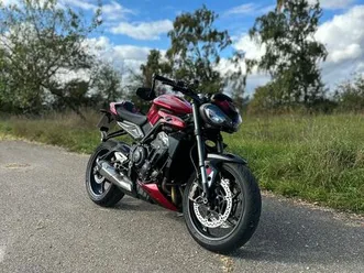 triumph street triple 765rs