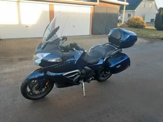 triumph trophy 1215 se