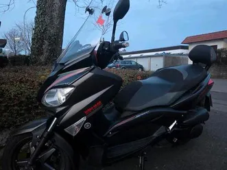 yamaha x max 250 sport