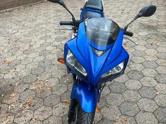honda cbr125r