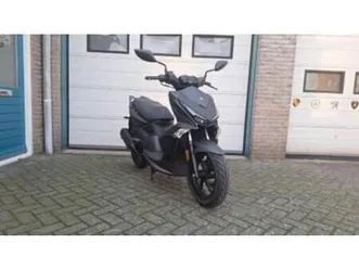 kymco super 8r / 2023 / bromscooter — scooters | kymco — marktplaats