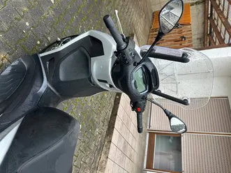 piaggio beverly 400 hpe